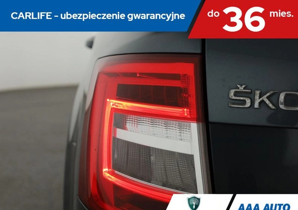 Skoda Octavia cena 63000 przebieg: 140963, rok produkcji 2018 z Radziejów małe 211